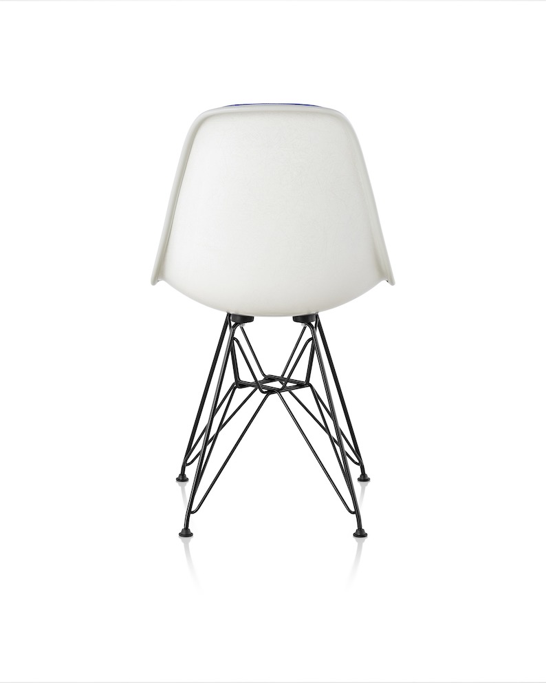 华体会体育官方在线官网 - 坐具|餐椅|办公家具|华体会体育官方在线官网家具|伊姆斯®软垫餐椅